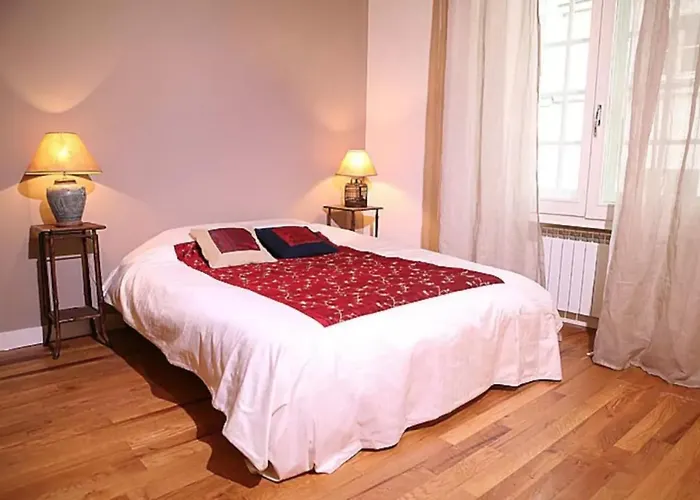 Charming Cosy Triplex In Trendy Marais باريس