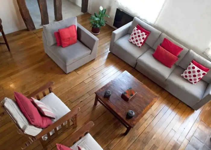 شقة Charming Cosy Triplex In Trendy Marais باريس