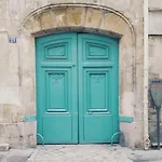 Charming Cosy Triplex In Trendy Marais Apartamento