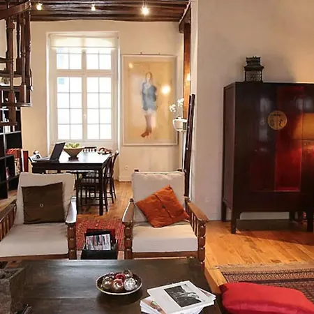 Charming Cosy Triplex In Trendy Marais París